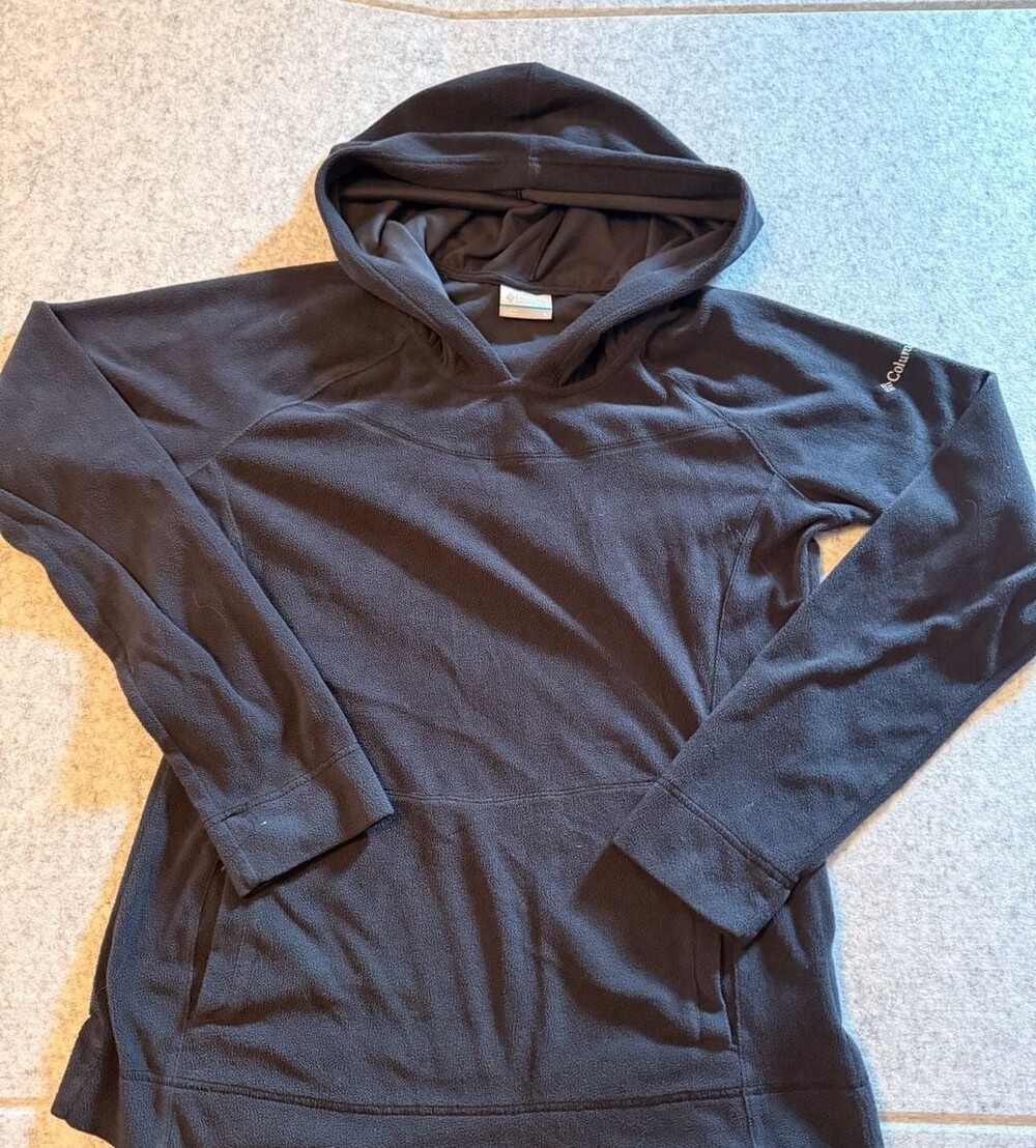Columbia Sportswear Women's Black Fleece Pullover Hoodie large